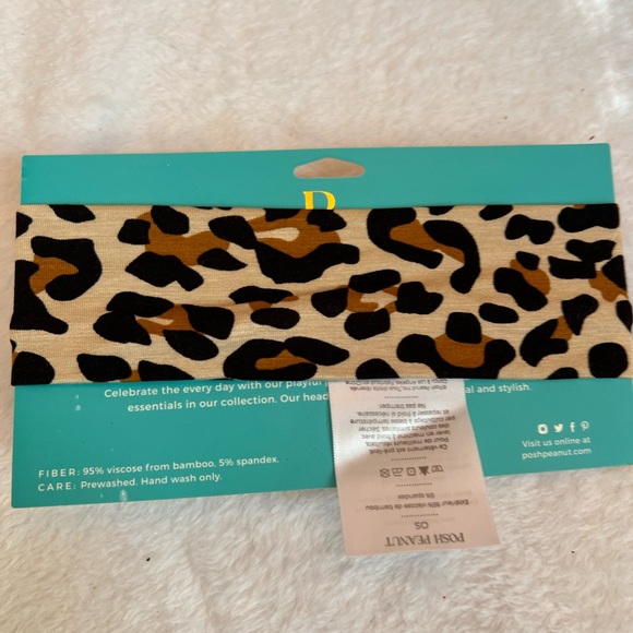 Posh Peanut Cheetah Lana leopard print headband bow new! One size baby - Picture 2 of 2